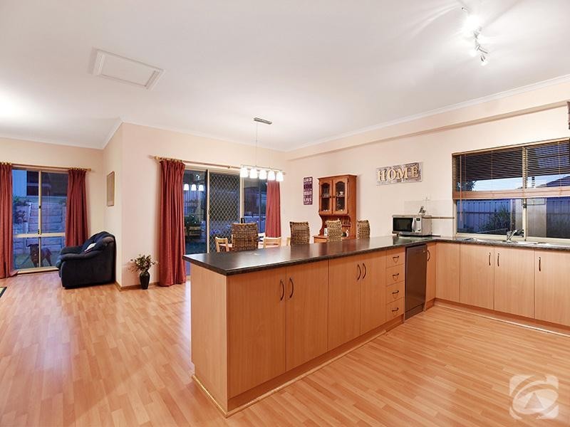 25 Haywood Court, Mount Compass SA 5210