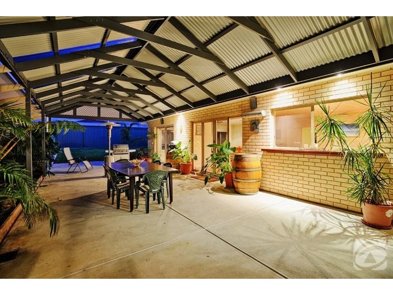 16 Spring Crescent, Mclaren Flat SA 5171
