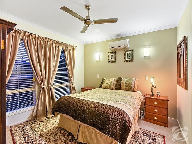 1 Spring Crescent, Mclaren Flat SA 5171