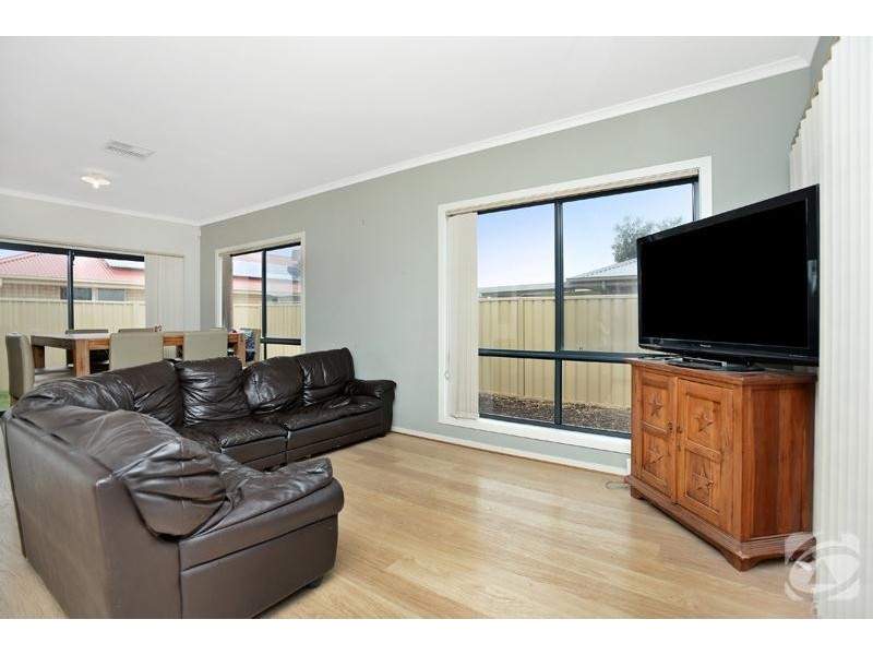 21 Banksia Avenue, Aldinga Beach SA 5173