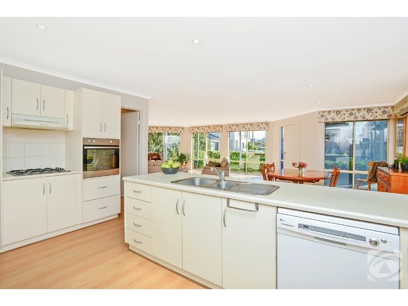 41 Coolangatta Drive, Aldinga Beach SA 5173