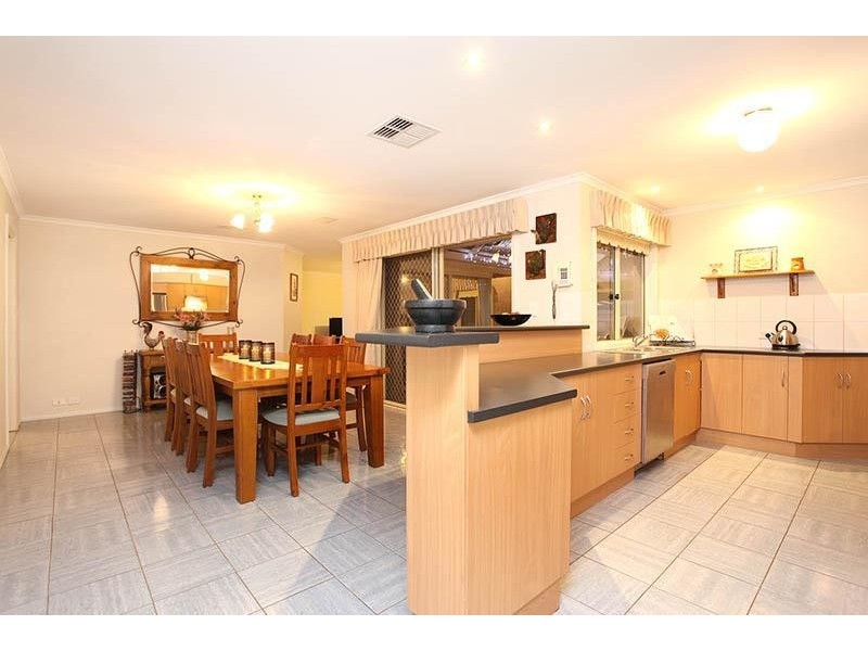 35 George Francis Drive, Mount Compass SA 5210