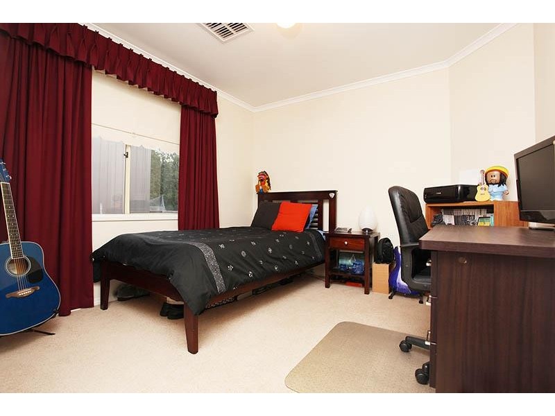 35 George Francis Drive, Mount Compass SA 5210