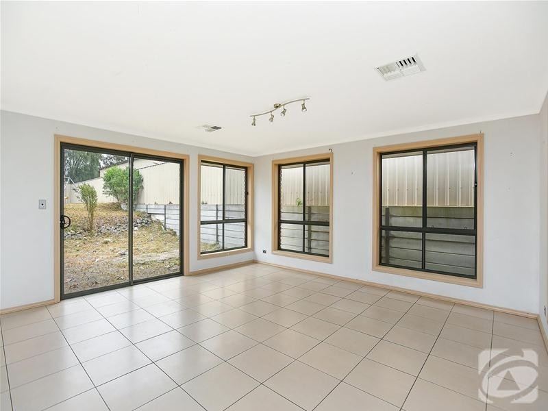 11 Haywood Court, Mount Compass SA 5210