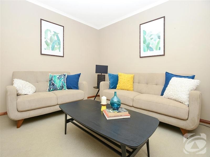 6 Watcombe Street, Moana SA 5169