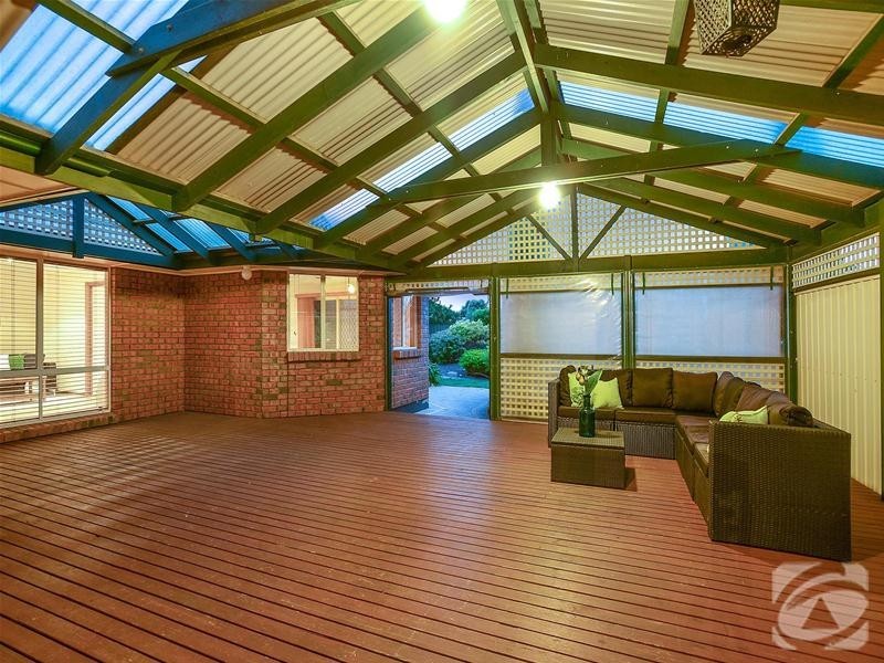 6 Watcombe Street, Moana SA 5169