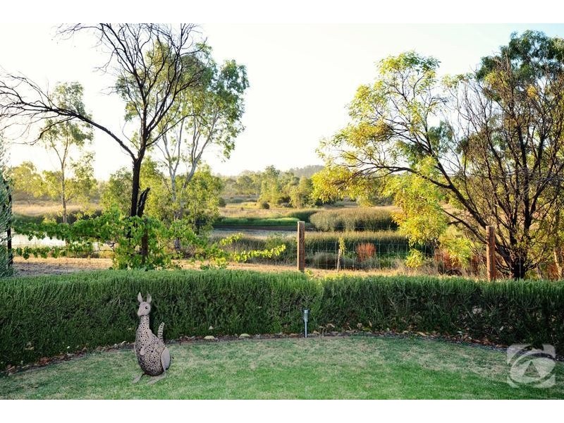 3 Swift Grove, Mclaren Flat SA 5171