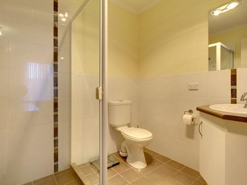 6 Bond Street, Mclaren Vale SA 5171