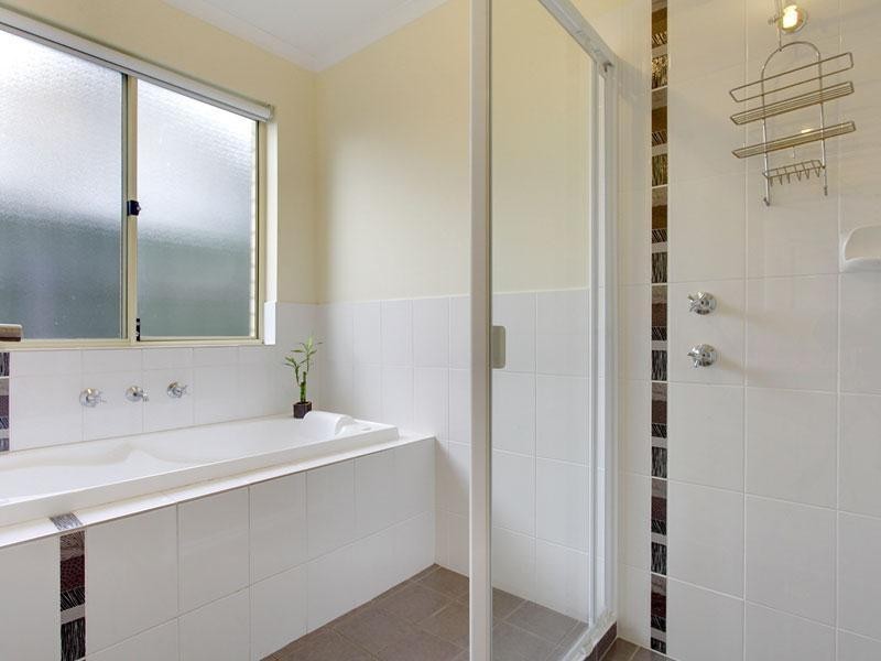 6 Bond Street, Mclaren Vale SA 5171