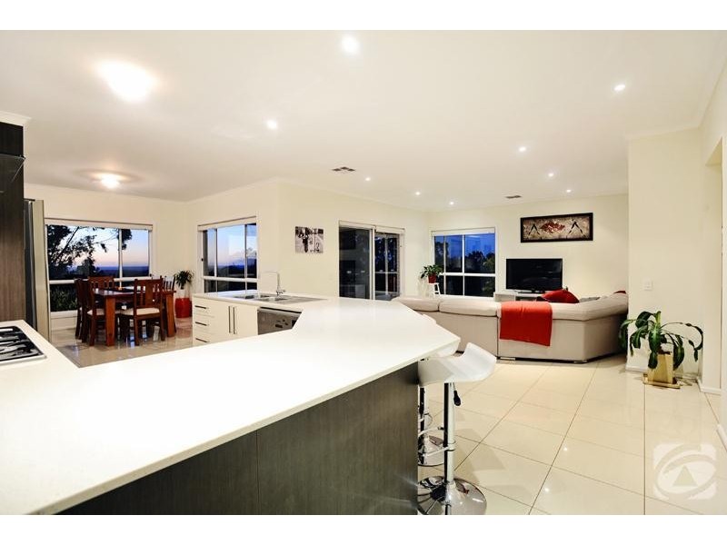 4 Kirk Street, Willunga SA 5172