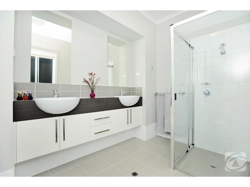 4 Kirk Street, Willunga SA 5172