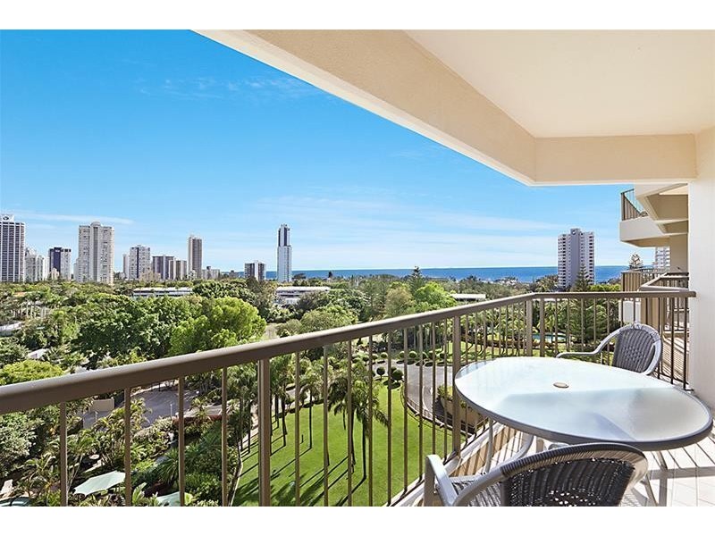 ‘ATLANTIS WEST’ 40 Admiralty Drive, Paradise Waters QLD 4217