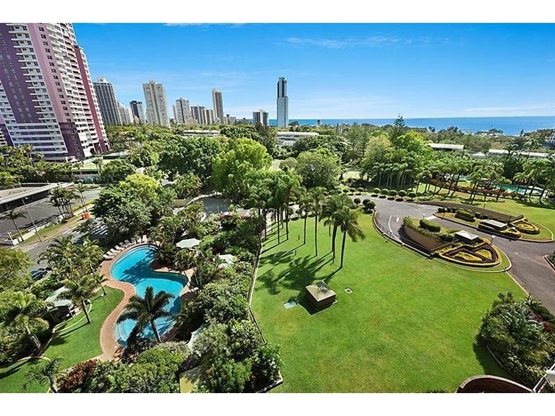 ‘ATLANTIS WEST’ 40 Admiralty Drive, Paradise Waters QLD 4217