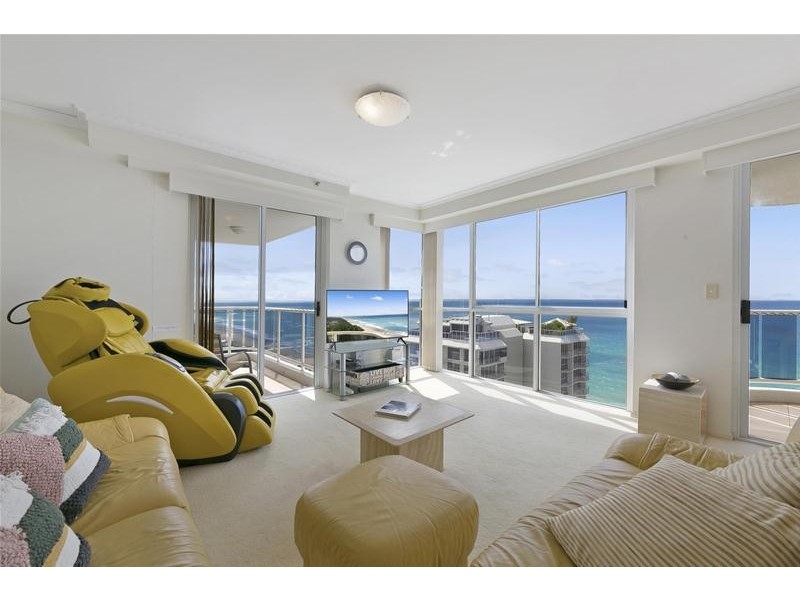 ‘XANADU EAST’ 59 Pacific Street, Main Beach QLD 4217