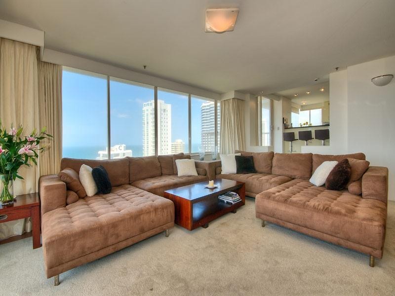 ‘PARK LANE’ 1 Peak Avenue, Main Beach QLD 4217