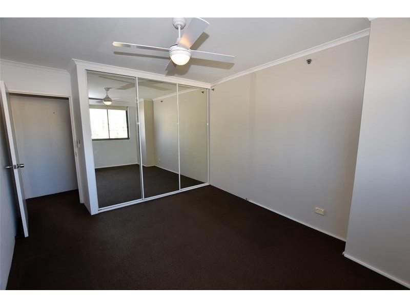‘Meriton’ 29-39 Woodroffe Avenue, Main Beach QLD 4217