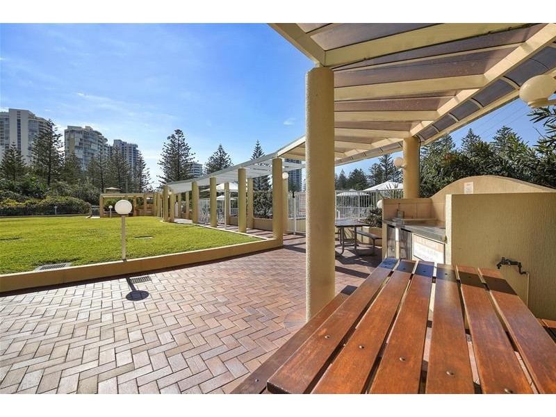 ‘Xanadu’ 59 Pacific Street, Main Beach QLD 4217