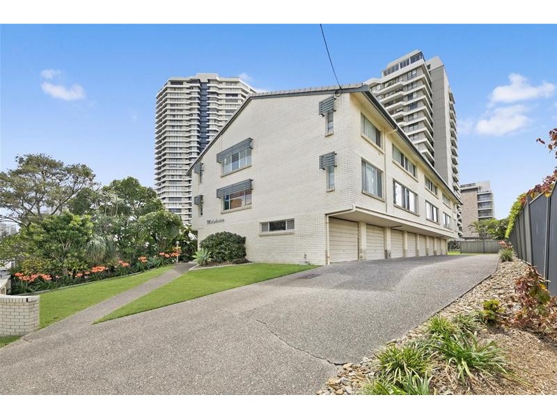 ‘MELALEUCA’ 25 Pacific Street, Main Beach QLD 4217