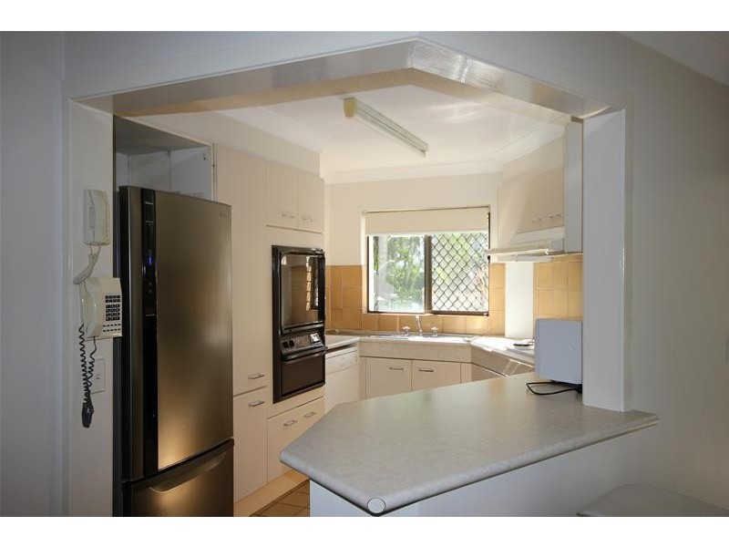 ‘Scalinada’ 22 Woodroffe Avenue, Main Beach QLD 4217