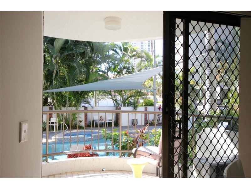 ‘Scalinada’ 22 Woodroffe Avenue, Main Beach QLD 4217