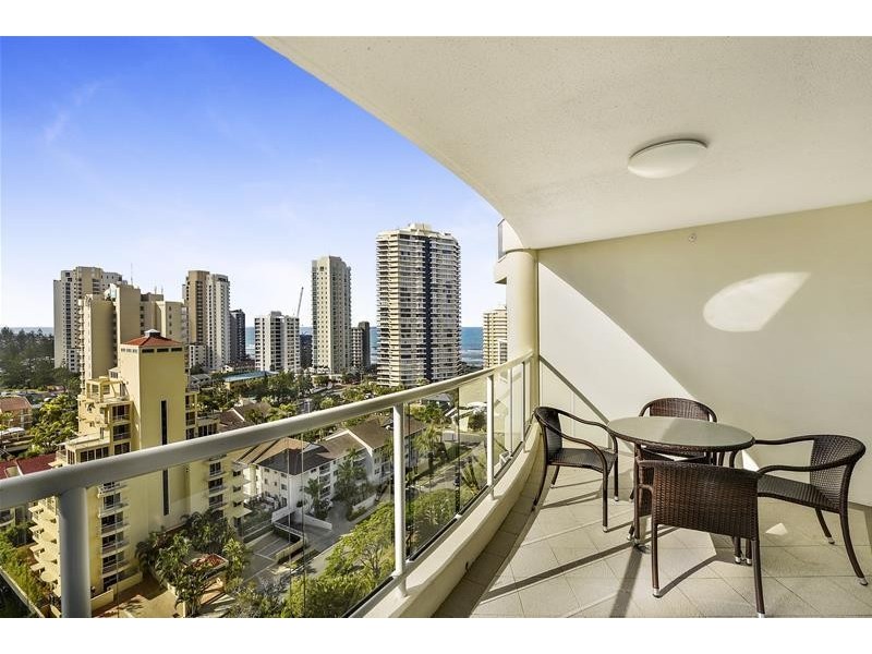 60/’The Crest’ 15 Breaker  Street, Main Beach QLD 4217