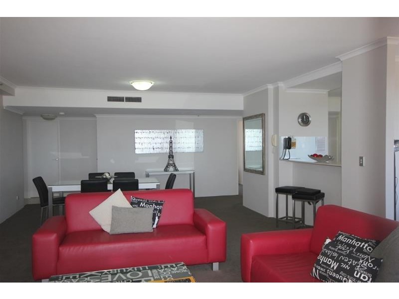 ‘XANADU NORTH’ 59 Pacific Street, Main Beach QLD 4217