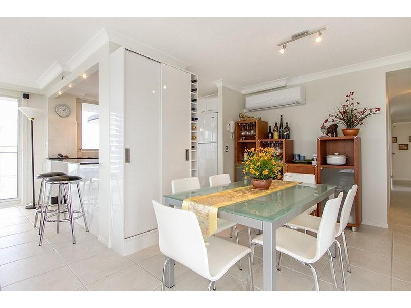 ‘SUNBIRD’ 3540 Main Beach  Parade, Main Beach QLD 4217