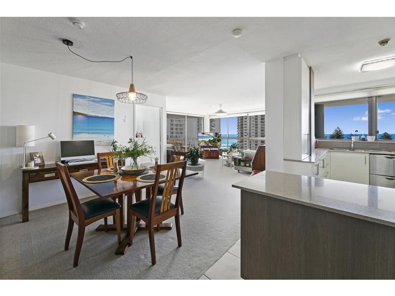 ‘Royal Surfrider’ Main Beach Parade, Main Beach QLD 4217