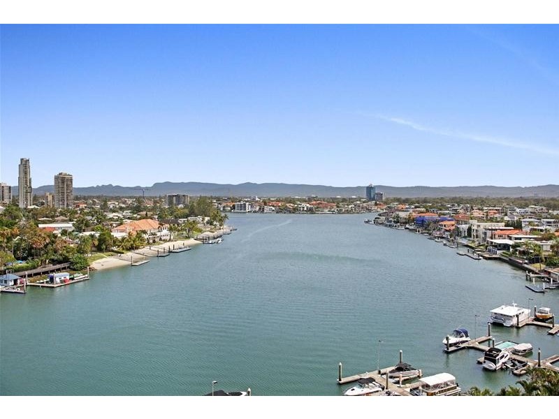 ‘ATLANTIS EAST’ 2 Admiralty Drive, Paradise Waters QLD 4217