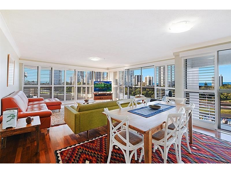 20 Commodore Drive ‘KINGS ROW CENTRE’, Paradise Waters QLD 4217