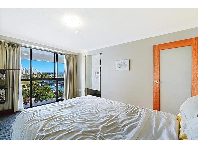 20 Commodore Drive ‘KINGS ROW CENTRE’, Paradise Waters QLD 4217