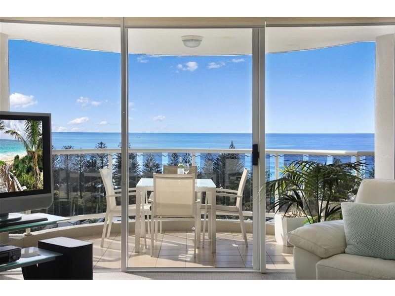 ‘OSCAR ON MAIN’ 1 Hughes Avenue, Main Beach QLD 4217