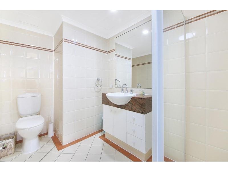 ‘OSCAR ON MAIN’ 1 Hughes Avenue, Main Beach QLD 4217