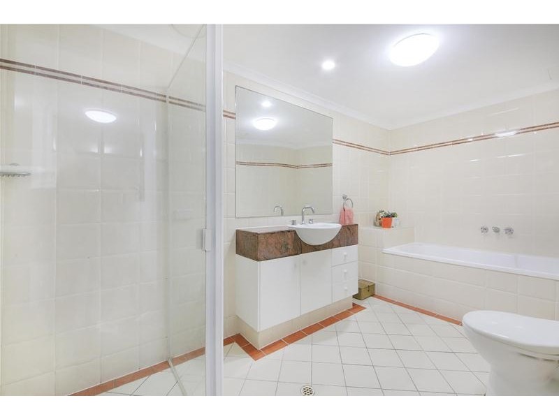 ‘OSCAR ON MAIN’ 1 Hughes Avenue, Main Beach QLD 4217