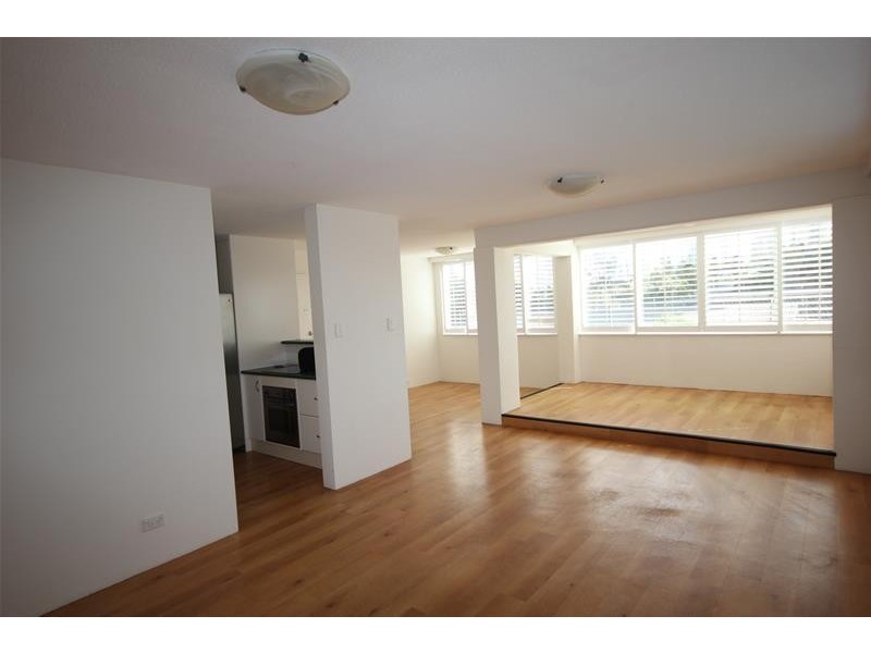 ‘Melaleuca’ 25 Pacific Street, Main Beach QLD 4217