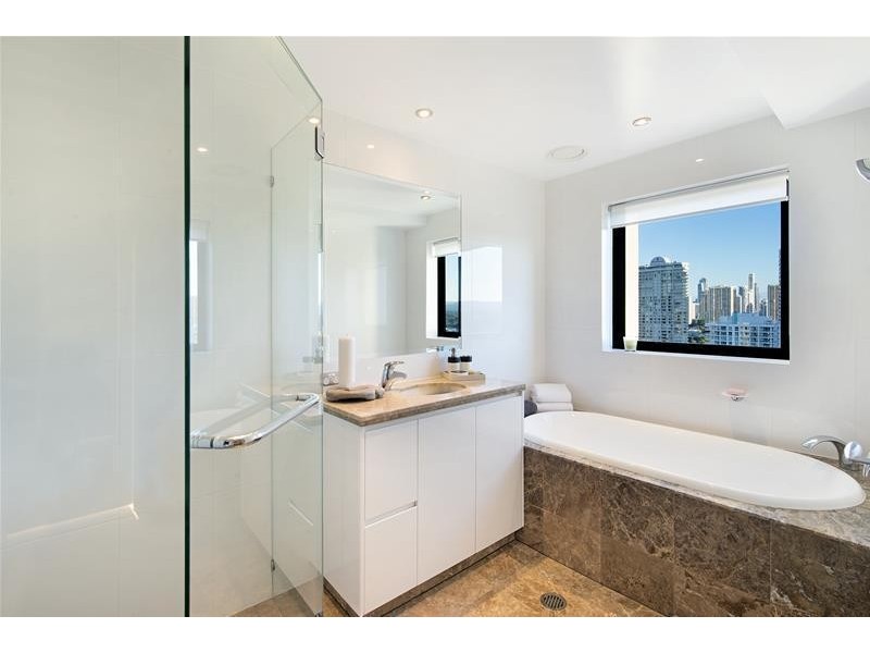 11 Peak Avenue ‘MARQUIS ON MAIN’, Main Beach QLD 4217