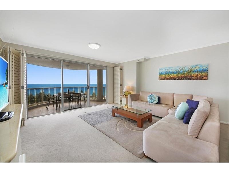 ‘OSCAR ON MAIN’ 1  Hughes Avenue, Main Beach QLD 4217