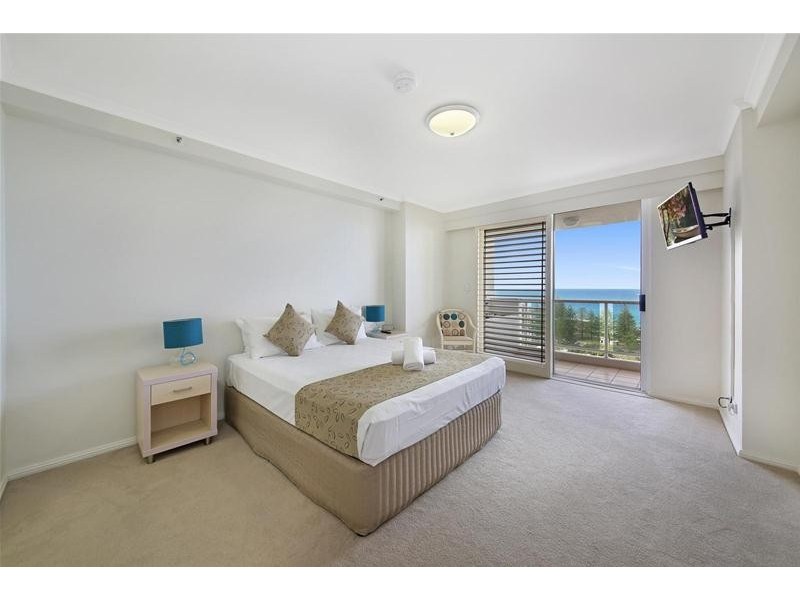 ‘OSCAR ON MAIN’ 1  Hughes Avenue, Main Beach QLD 4217