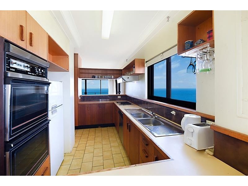 2 Admiralty Drive ‘ ATLANTIS EAST’, Paradise Waters QLD 4217