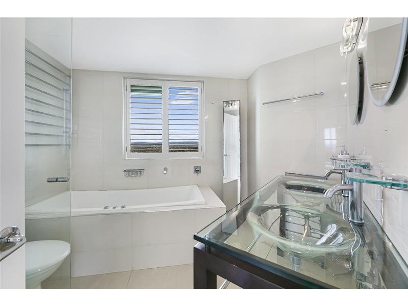 ‘The Waterford’ 3482 Main Beach  Parade, Main Beach QLD 4217