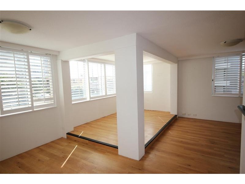 ‘Melaleuca’ 25 Pacific Street, Main Beach QLD 4217