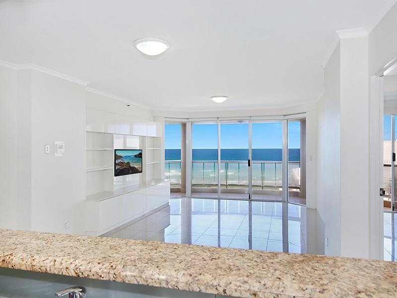 ‘XANADU EAST’ 59 Pacific  Street, Main Beach QLD 4217