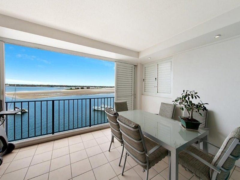 326 Marine Parade ‘DEEPWATER POINT’, Labrador QLD 4215
