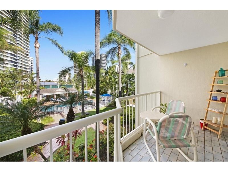 ‘CHIDORI COURT’ 1 Cronin Avenue, Main Beach QLD 4217