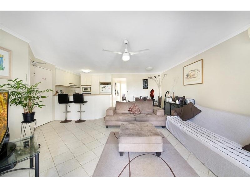 ‘CHIDORI COURT’ 1 Cronin Avenue, Main Beach QLD 4217