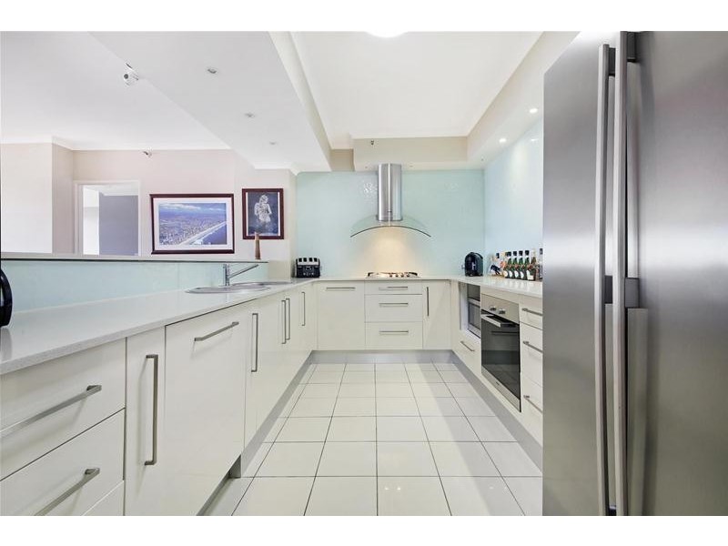 ‘XANADU EAST’ 59 Pacific Street, Main Beach QLD 4217