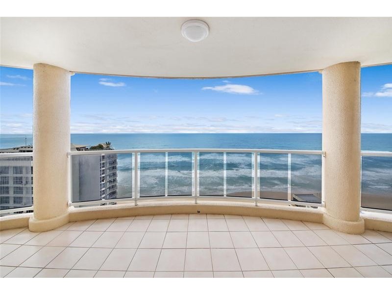 ‘XANADU EAST’ 59 Pacific Street, Main Beach QLD 4217