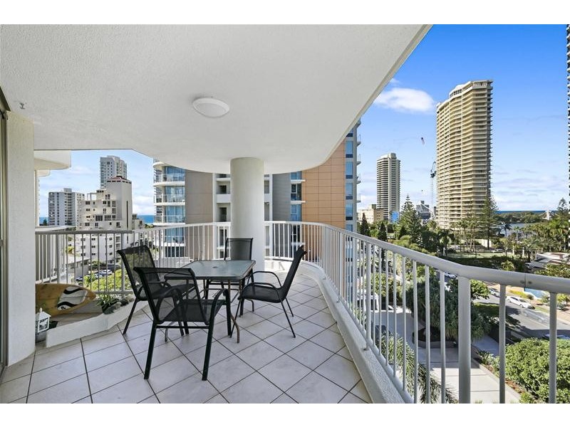 ‘MAIN BEACH TWR’ 20 Cronin  Avenue, Main Beach QLD 4217