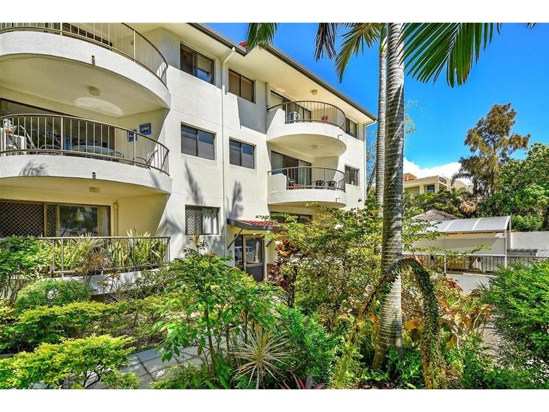 ‘SCALINADA’ 22 Woodroffe Avenue, Main Beach QLD 4217