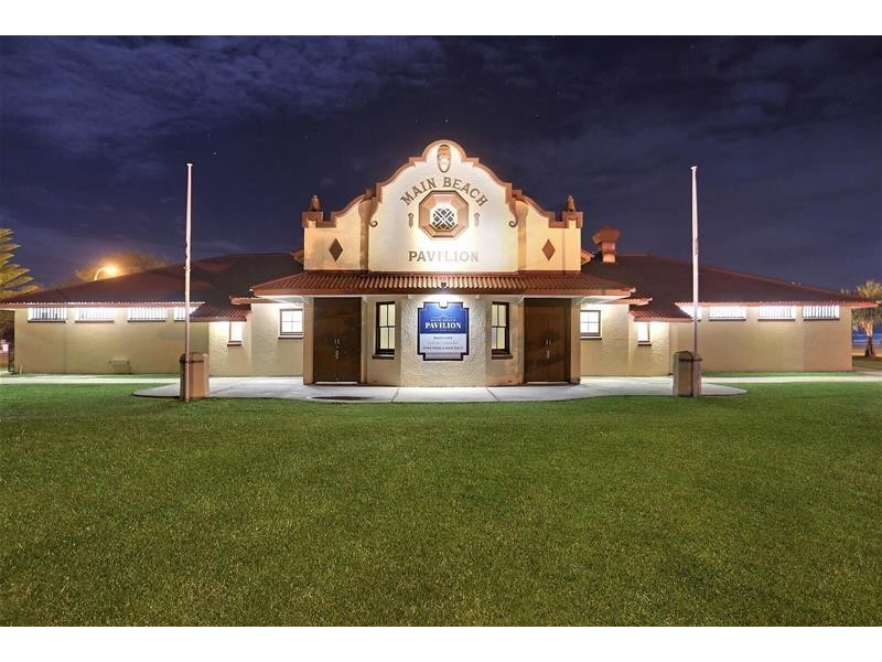 ‘CHIDORI COURT’ 1 Cronin Avenue, Main Beach QLD 4217